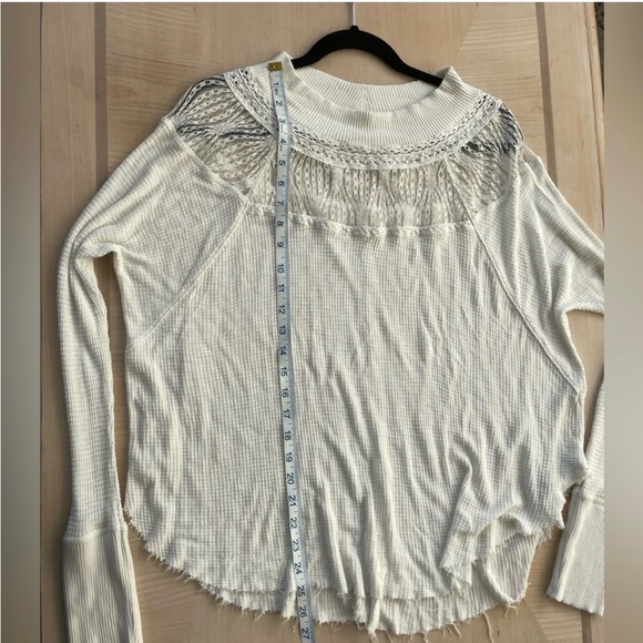 Free People Spring Valley Ivory Waffle Knit Lace Neck Long Sleeve Top Size Small - Picture 6 of 9